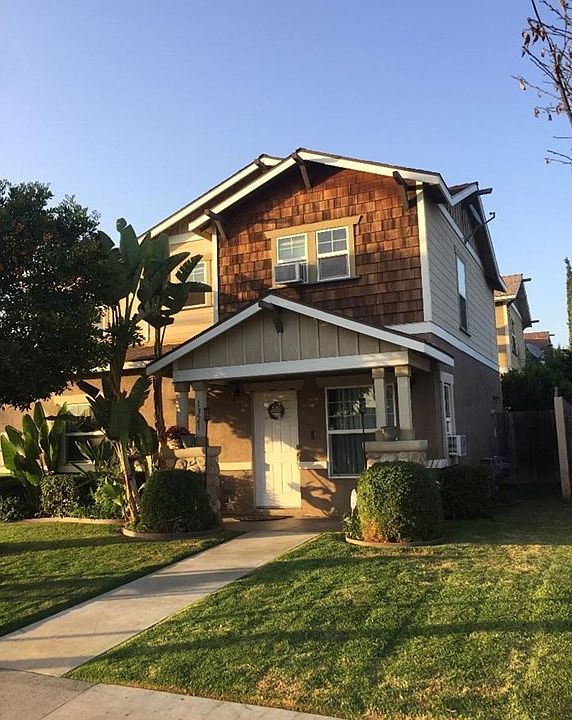 1st image of 1321 Glenoaks Blvd