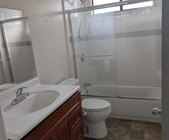5166 Dunbar Dr #C — Photo 14