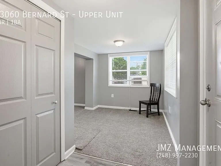 23060 Bernard St #UPPER — Photo 8