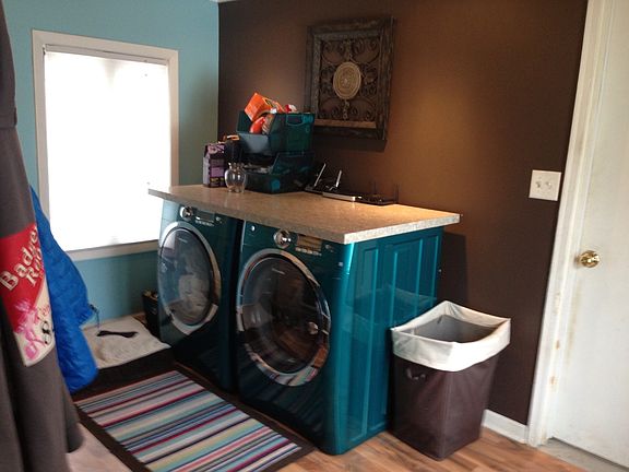 Laundry/Mud Room