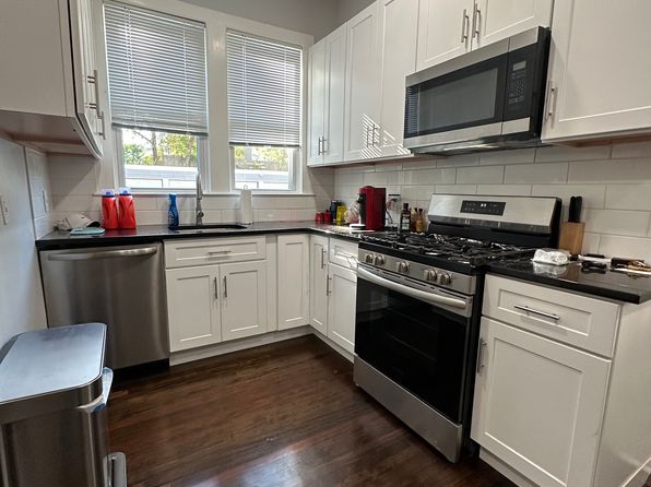 2 Fairmont Pl APT 1