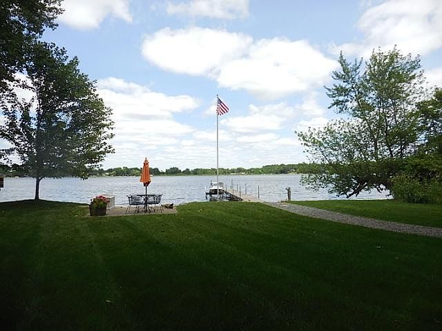 1st image of 4724 Lake Sarah Dr S