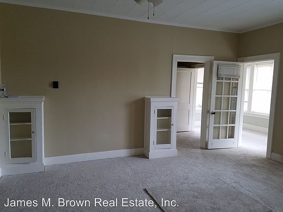 4th image of 2826 Highland Ave