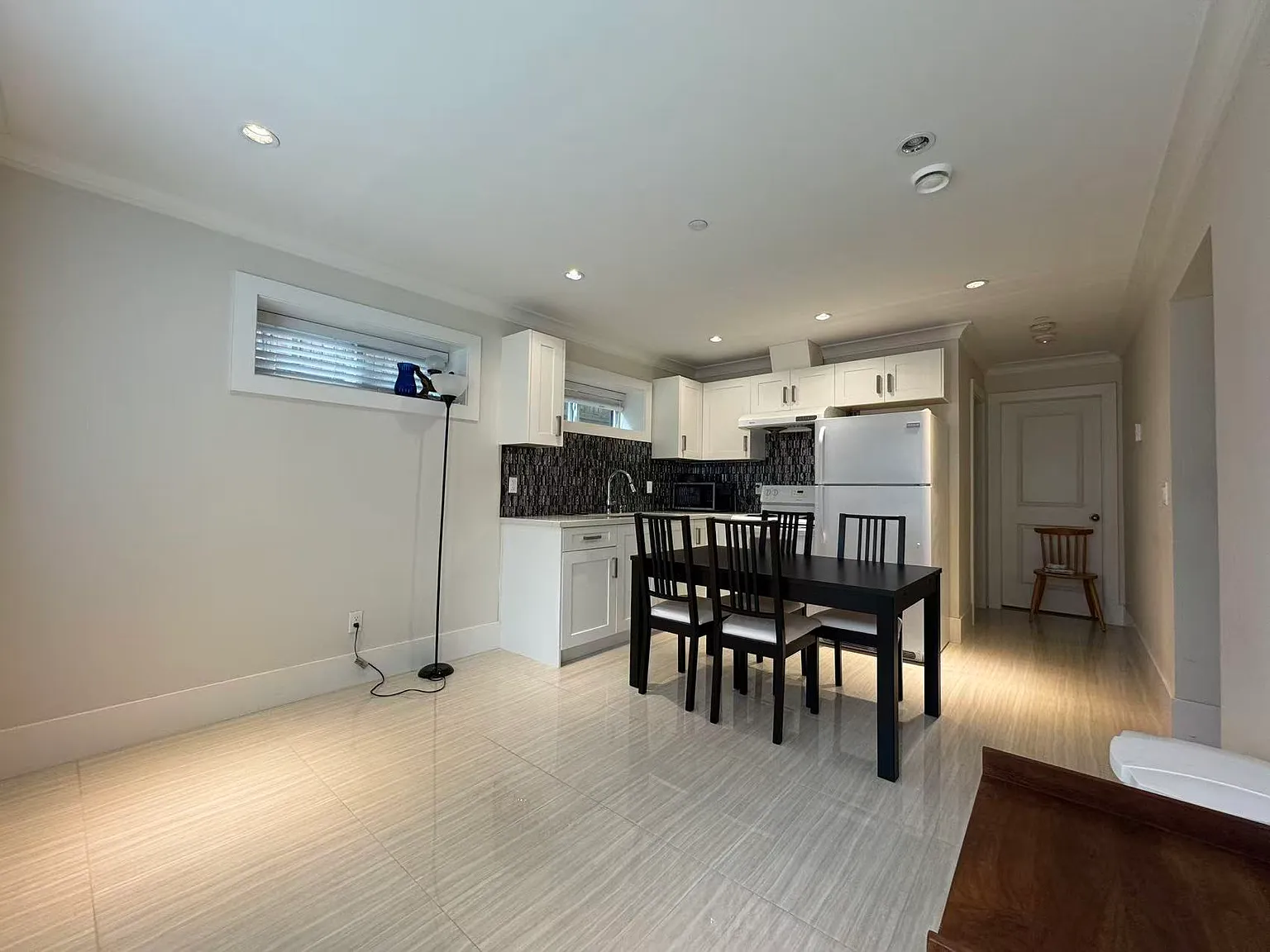 2 bed, 800 sqft, $2,500 — Photo 4