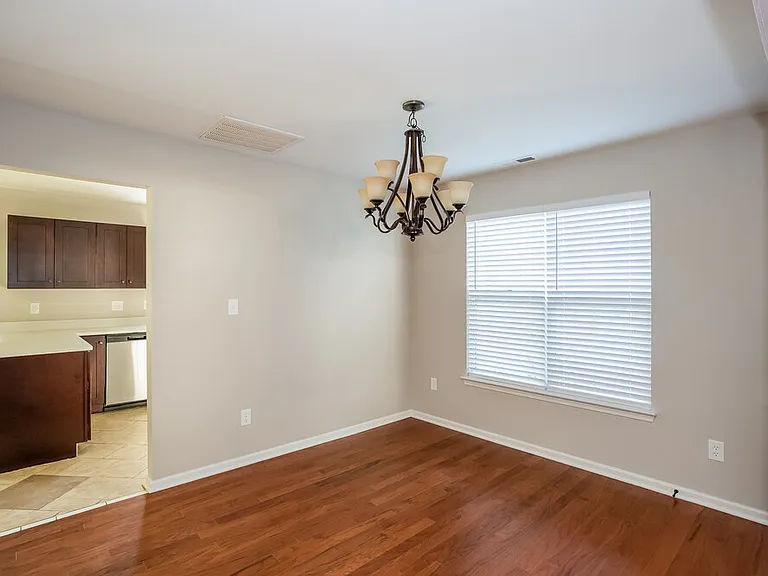 420 Amir Cir — Photo 7