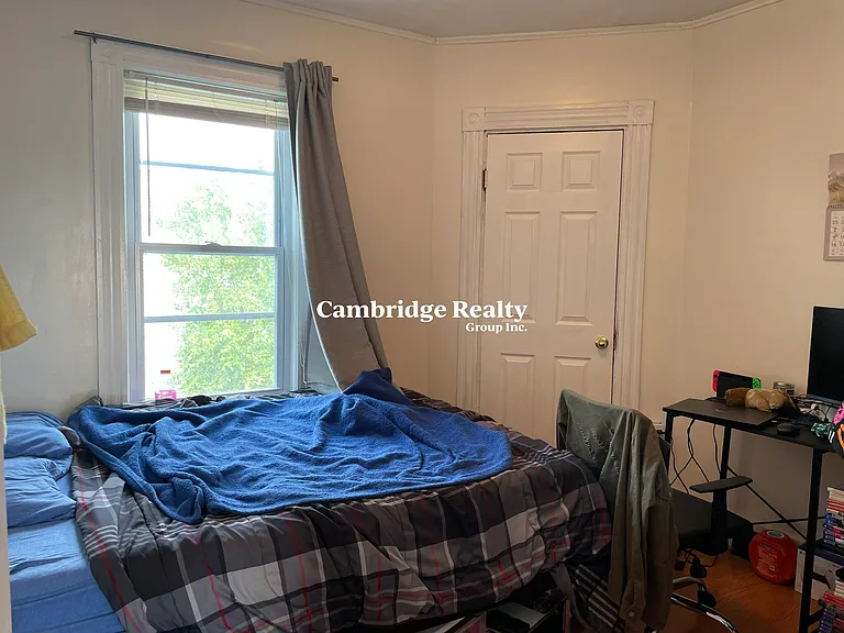33 Jefferson St #1T — Photo 10