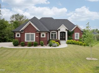 318 Jacks Ct, Fisherville, KY 40023