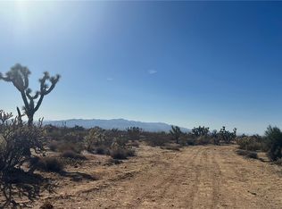 121 S Javelina Rd, Yucca, AZ 86438