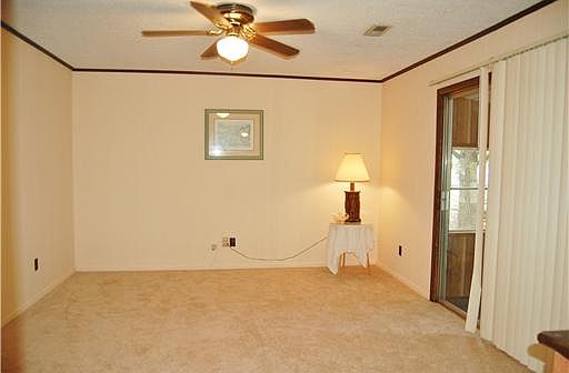 3rd image of 1320 Forest Dr