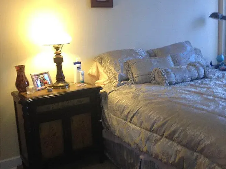 610 Newark St #5H — Photo 6