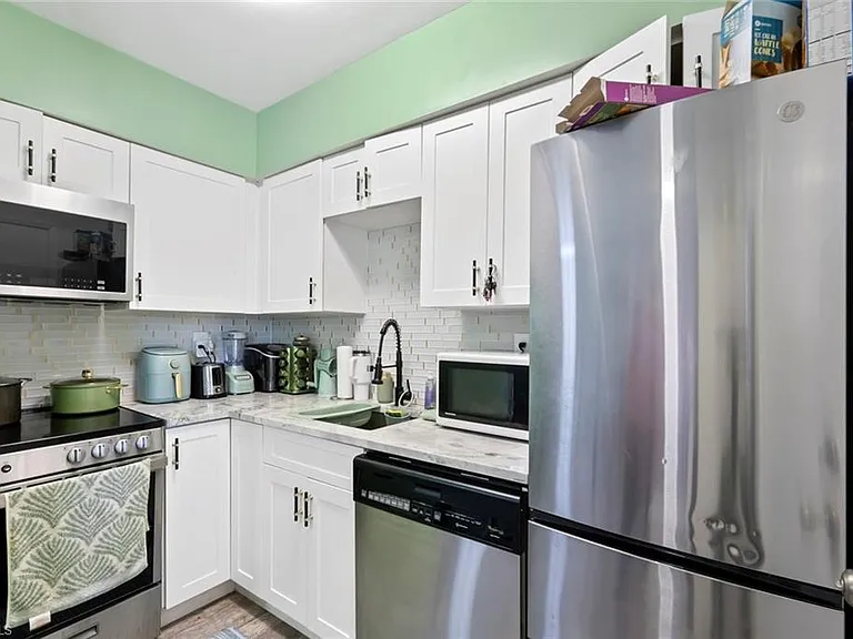 167 N Collier Blvd #V9 — Photo 6