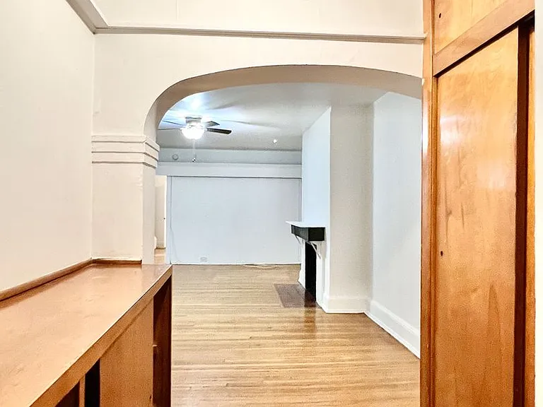 1429 Spruce St — Photo 31