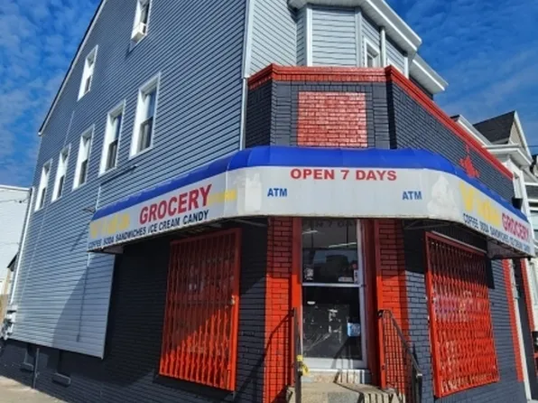 21 Oak St, Paterson City, NJ 07501