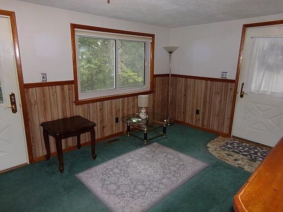 4th image of 805 Wildwood Ave