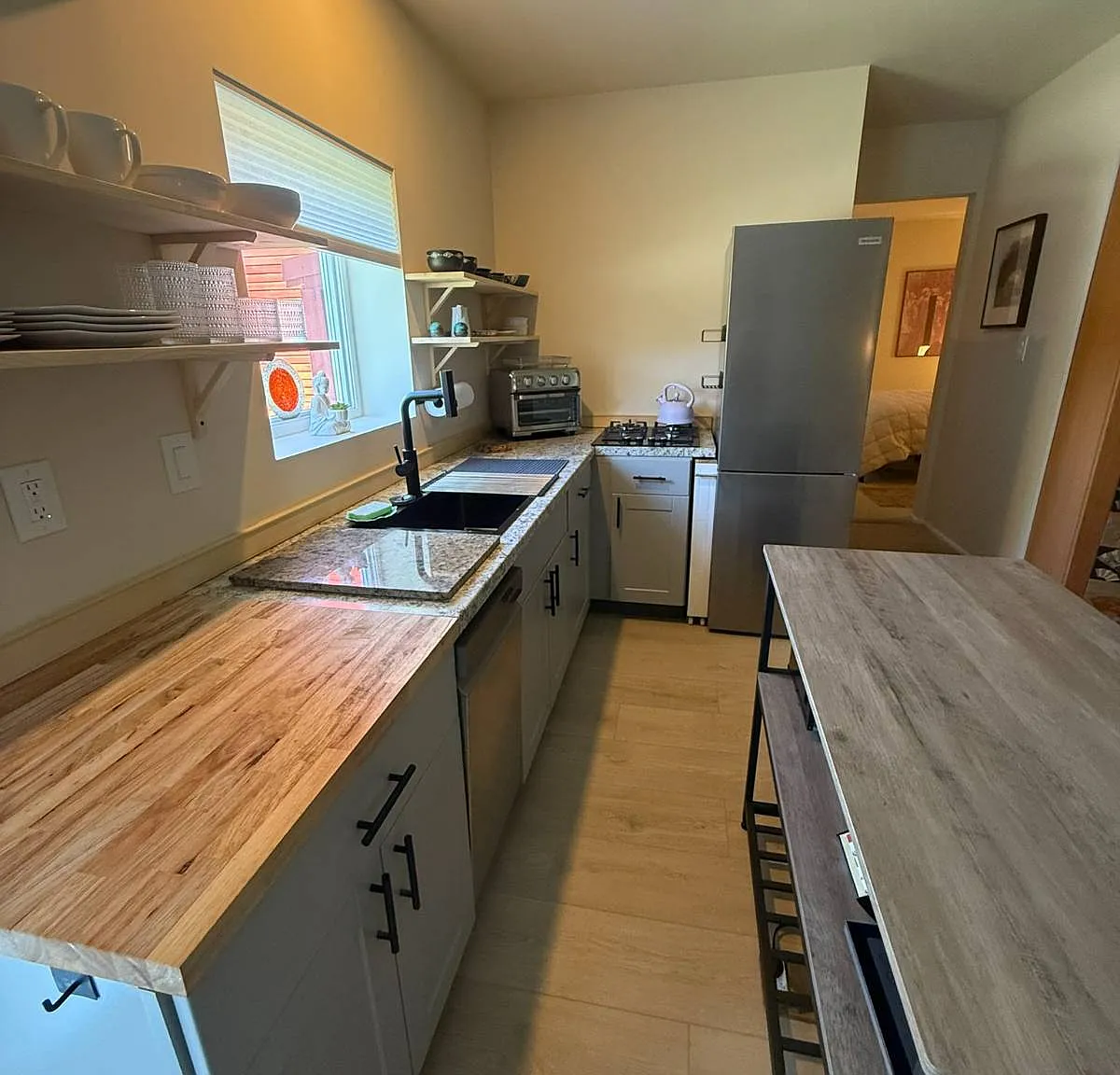 1 bed, 1.0 bath, $1,600 — Photo 4