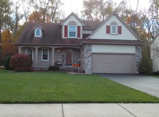 4500 Commerce Woods Dr, Commerce Township, MI 48382