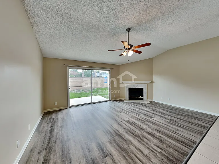 12344 S Benton Harbor Dr — Photo 11