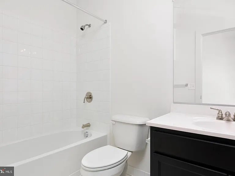 13 1st Ave SW #6 — Photo 19