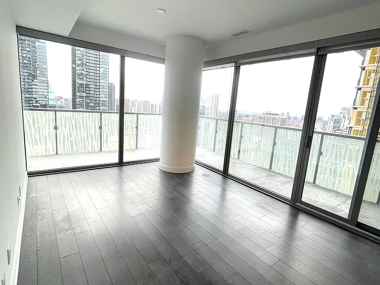 50 Charles St E #2503 — Photo 2
