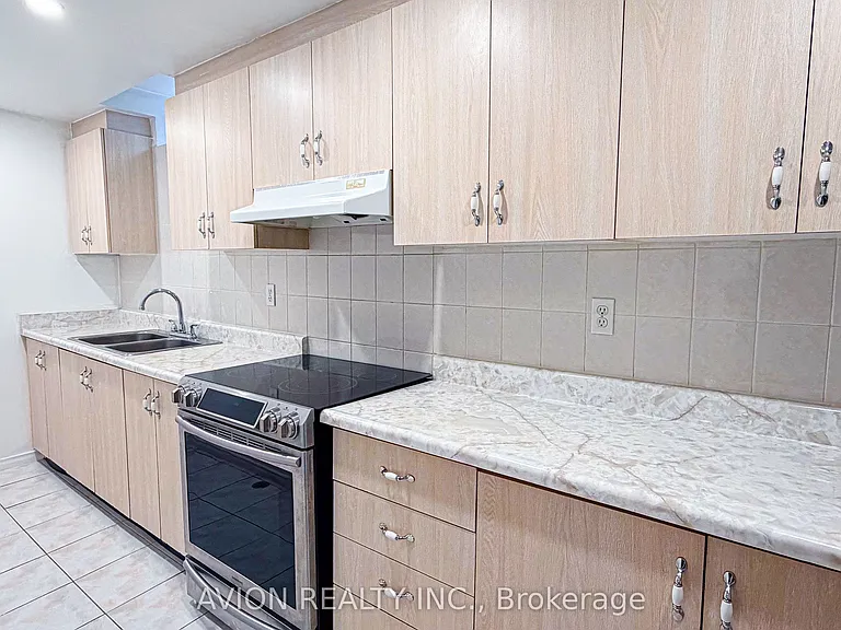 2 Bute Ct #LOWER — Photo 6