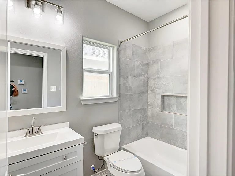 8695 Sassafras St — Photo 9