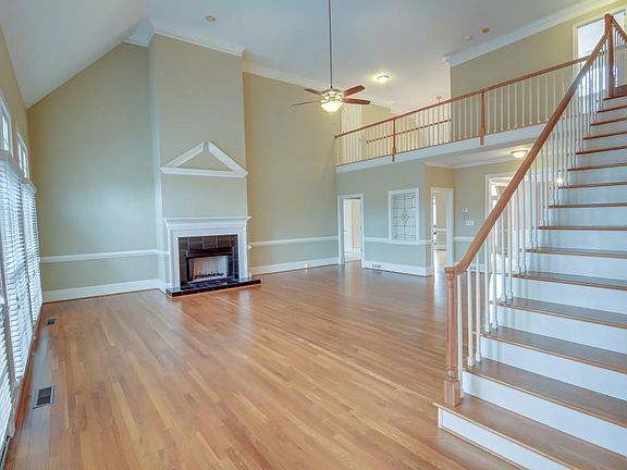 2nd image of 4055 Royal Pennon Ct