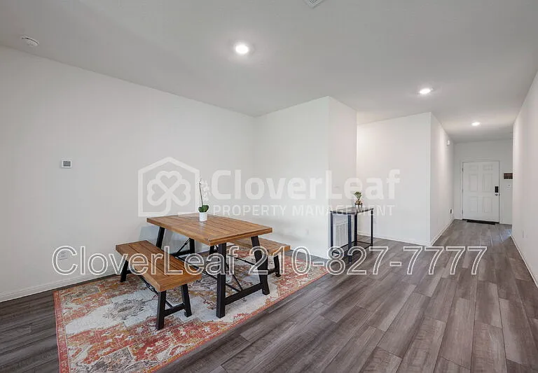 368 Wren Ln — Photo 9