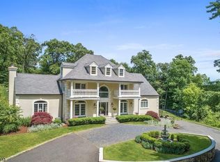 121 Meeker Rd, Basking Ridge, NJ 07920