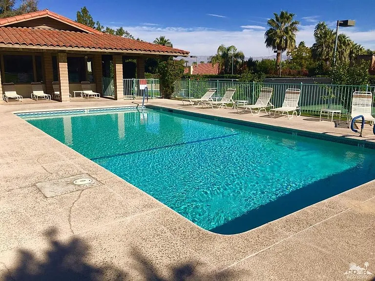 45384 Driftwood Dr — Photo 20