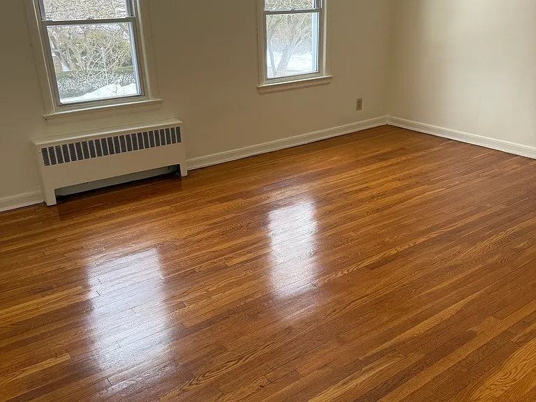 98 S Adelaide Ave #2B — Photo 3