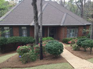 1124 Lakeridge Dr, Birmingham, AL 35244