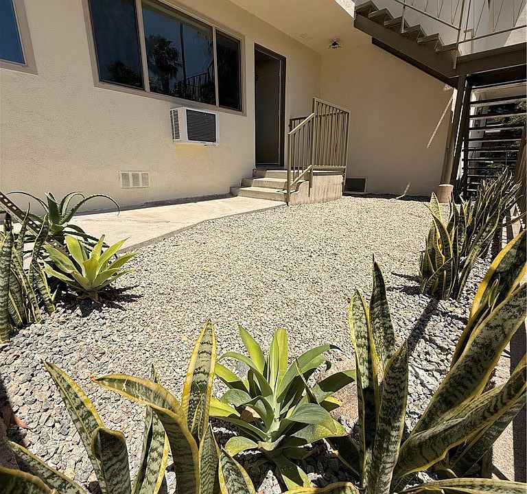 1st image of 1651 Golden Gate Ave APT 2