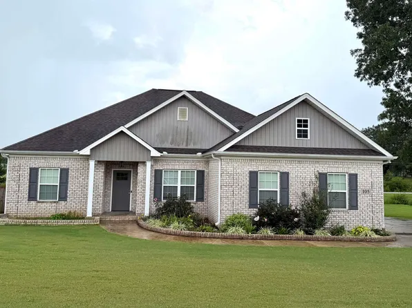 105 Azuba Ct, Hazel Green, AL 35750