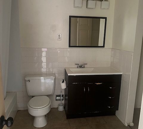 4th image of 10073 Puttington Dr APT C
