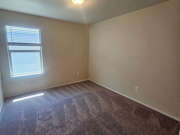 5th image of 5907 Amelia Earhart Blvd