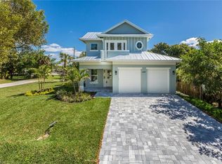 1188 13th St N, Naples, FL 34102