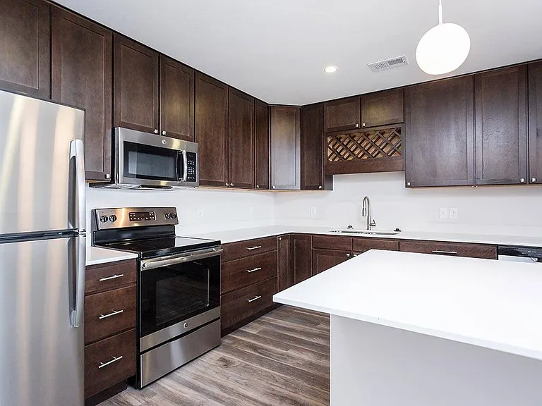 Brookside Apartments — Photo 80