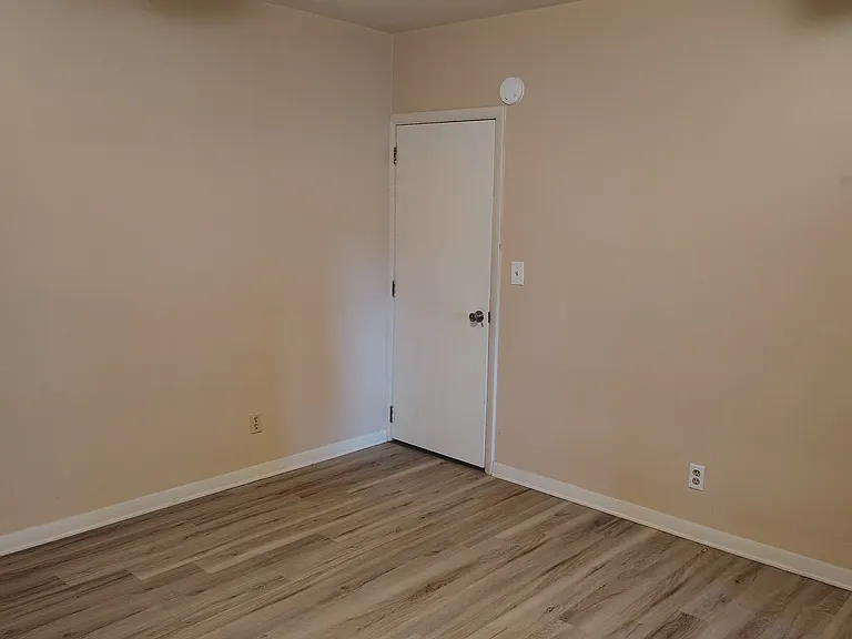 314 Conklin Ave #2 — Photo 9