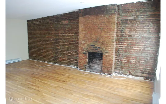 Rented by Douglas Elliman | media 20