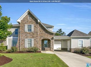 490 Lake Ridge Dr, Trussville, AL 35173