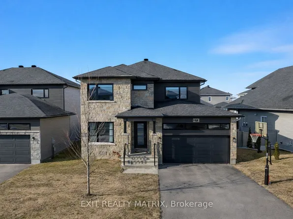 273 Central Park Blvd, Russell, ON K4R 0E9