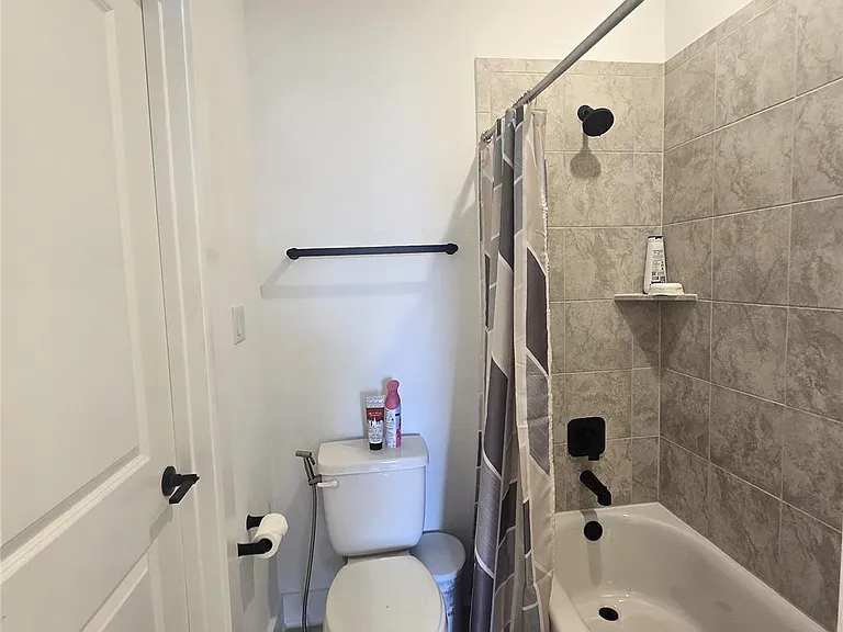 124 Ribera Dr — Photo 23