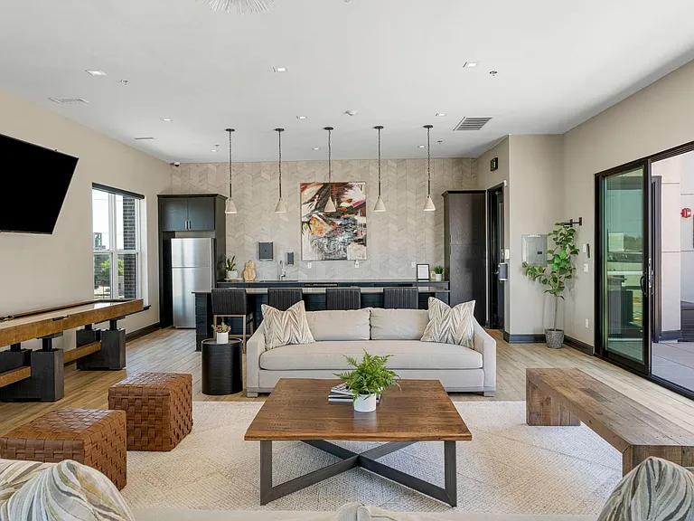 The Flats on Archer - Ask About Our Move-In Specials! — Photo 61