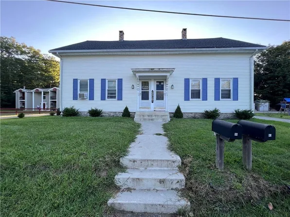 53-55 Kennedy Ln, Burrillville, RI 02830