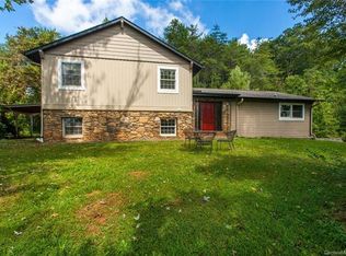 670 Turkey Creek Rd, Leicester, NC 28748