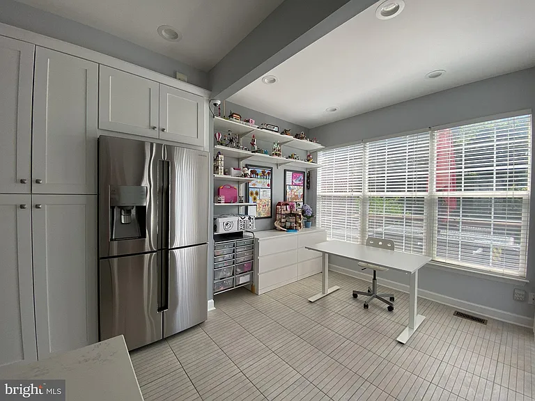6395 Saint Timothys Ln — Photo 11