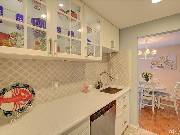 4th image of 1420 153rd Ave NE APT 3802