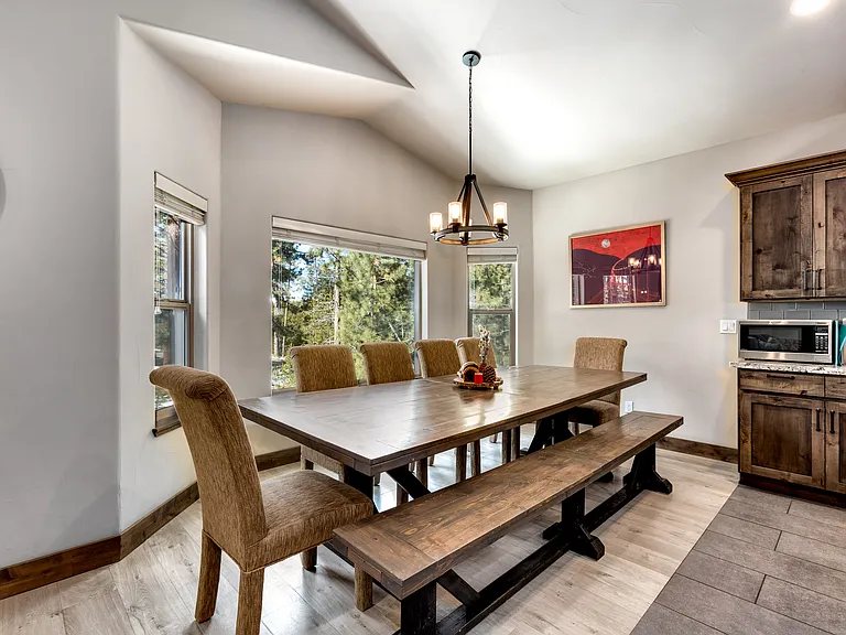 2425 Marshall Trl — Photo 9