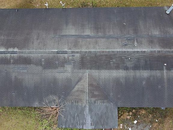 3rd image of 520 Primrose Ln