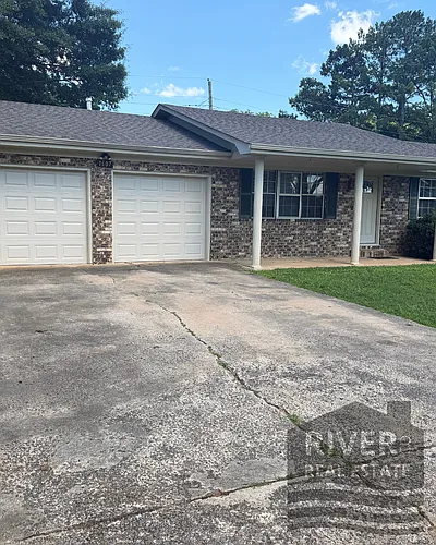 1607 Harding Ave Photo 1